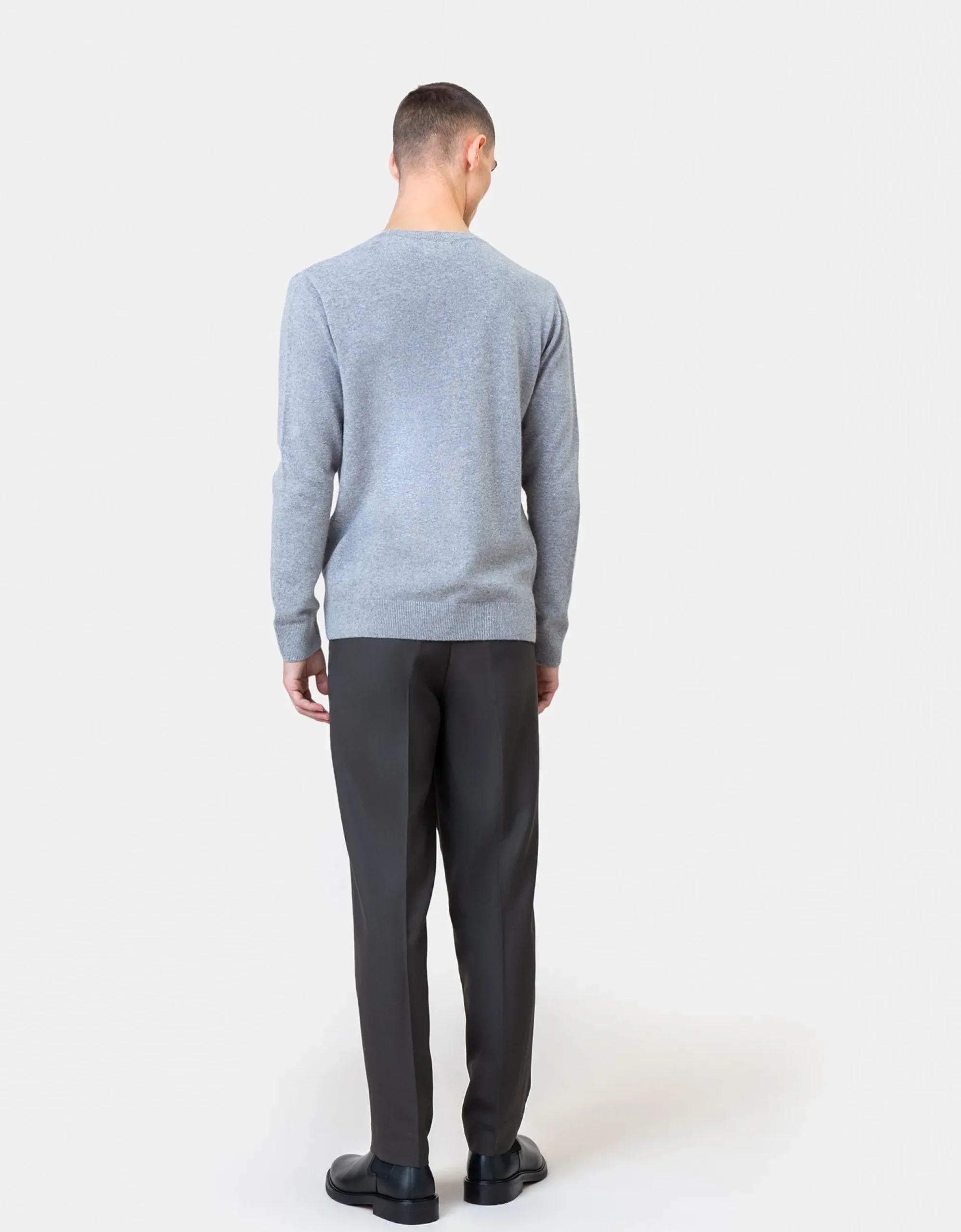 Light Merino Wool Crew - Lava Grey